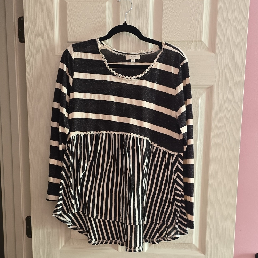 Umgee Black and White Striped Long Sleeve Top